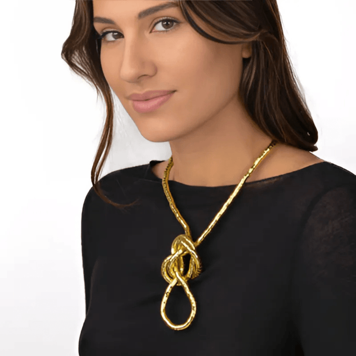 Tiffany | Flexible Loop Necklace