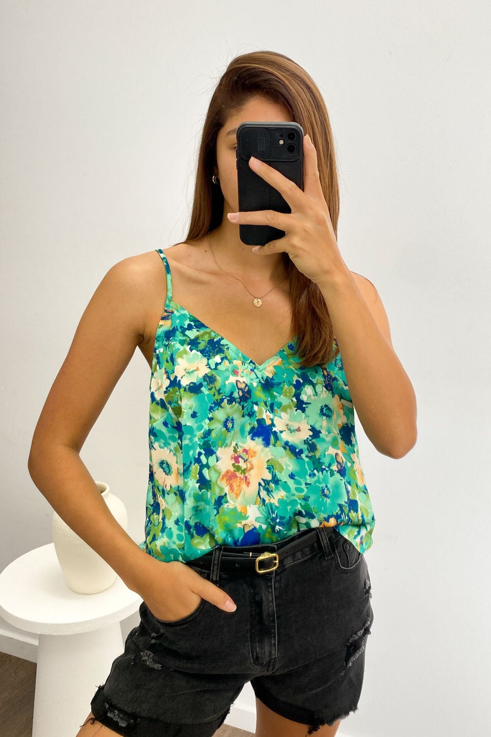 Vivian | Chic Cami Sleeveless