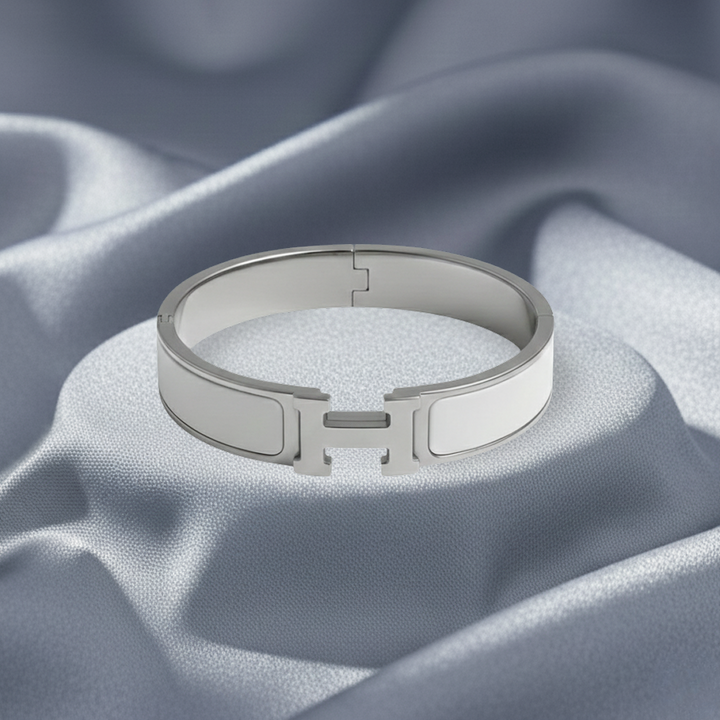 Helene Elegant Bracelet
